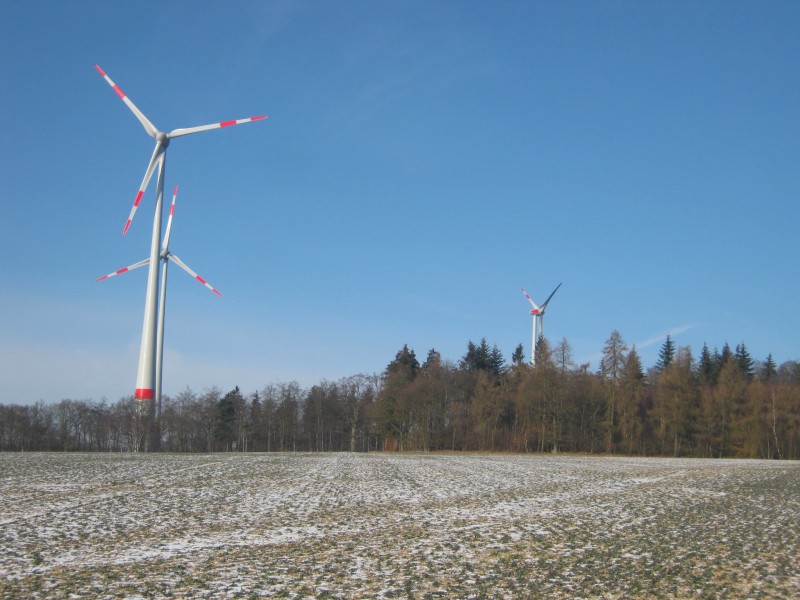 高大的风力发电机图片(15张)