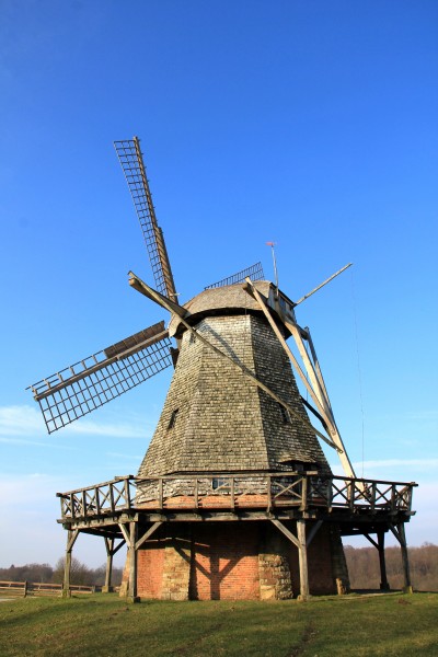 荷兰风车图片(12张)