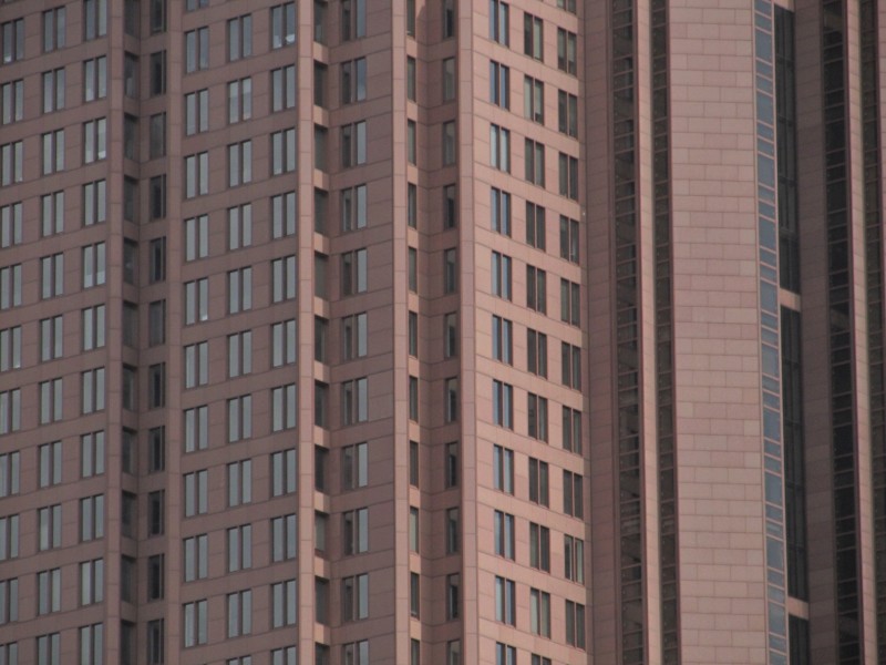 城市里高楼大厦的窗户图片(28张)