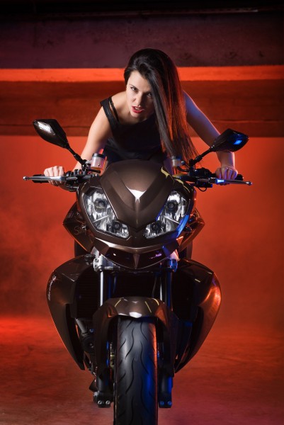 Vilner改装Aprilia(阿普利亚)Stingray摩托车图片(19张)