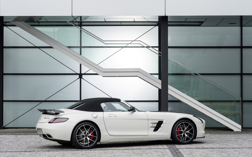 奔驰2014款SLS AMG GT图片(26张)