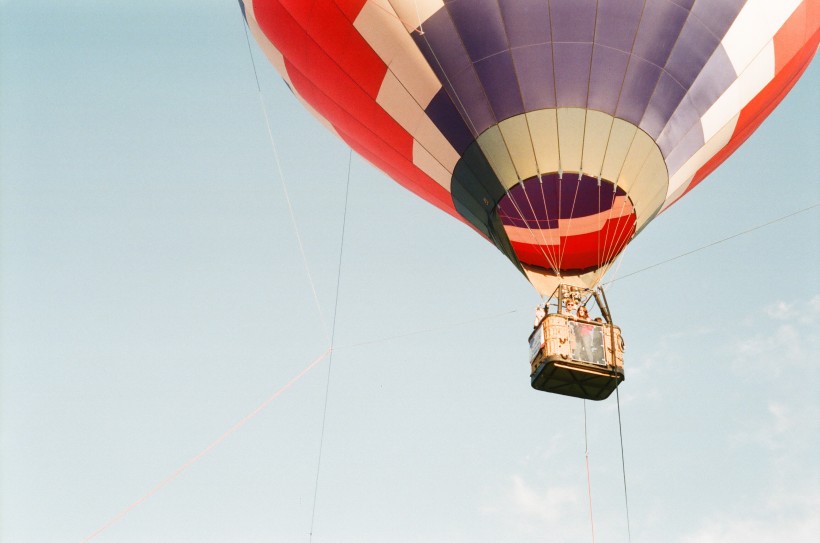 空中的热气球图片(15张)