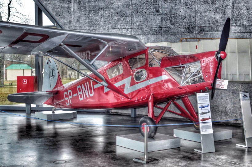 波兰航空博物馆飞机图片(14张)