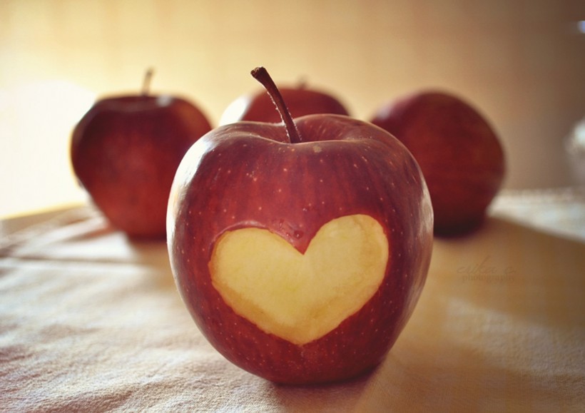 苹果雕饰图片(10张)