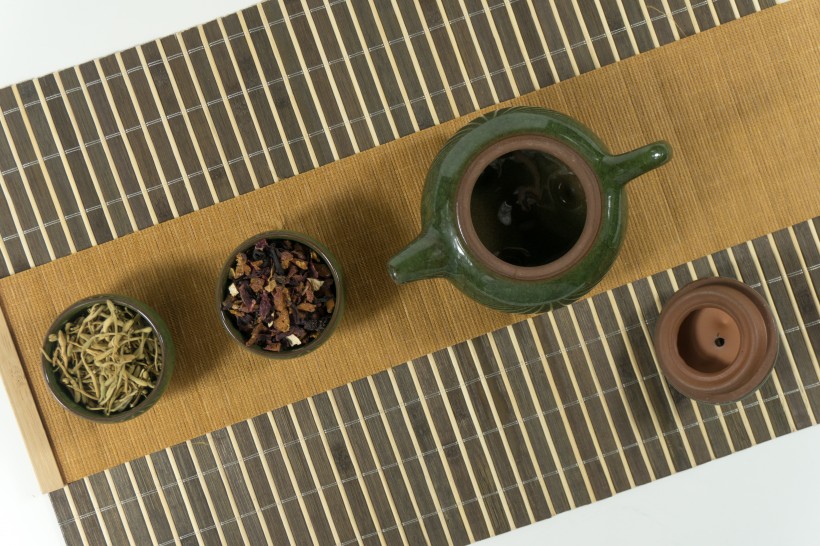 精致中国风茶具茶壶图片(10张)