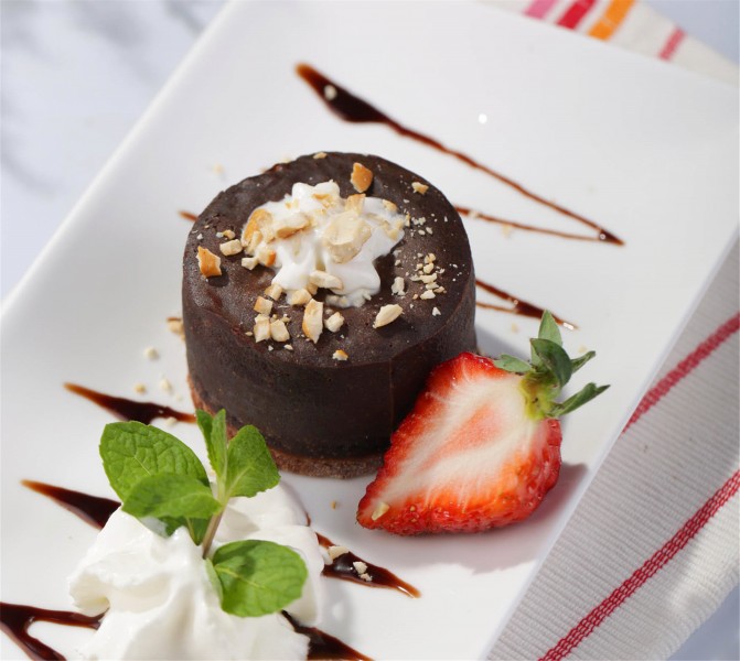 超美味巧克力熔岩蛋糕图片(14张)