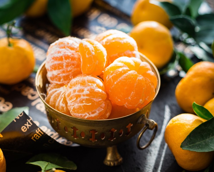 酸甜可口剥开的橘子图片(10张)