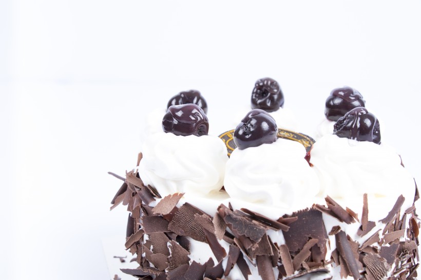 美味好吃的蓝莓巧克力蛋糕图片(10张)