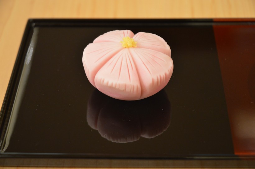 精致的日式和果子图片(10张)