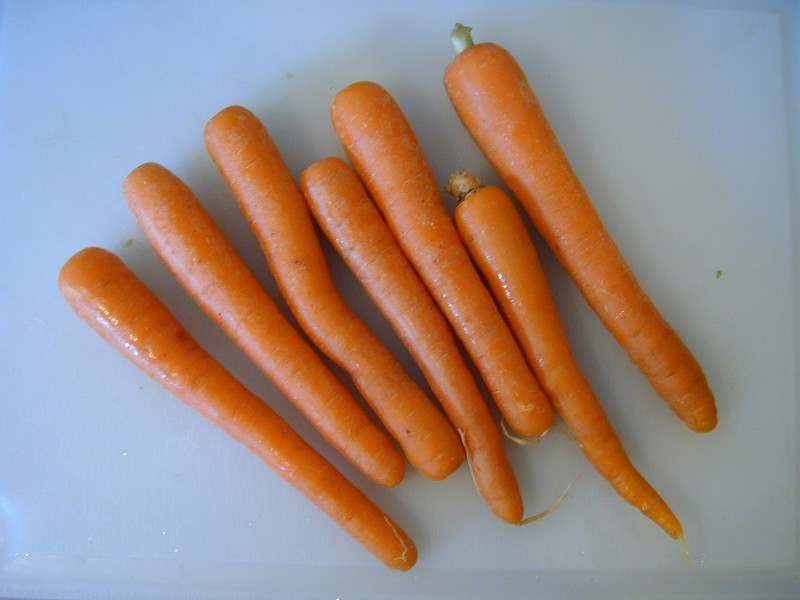 新鲜橙色胡萝卜图片(13张)
