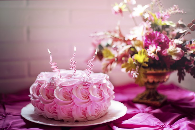 裱花精美的婚礼蛋糕图片(10张)