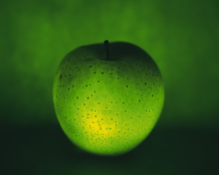 梦幻绿色发光水果图片(15张)