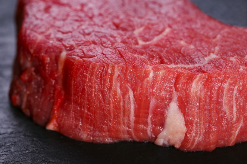 鲜红的牛里脊肉图片(12张)