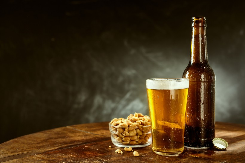 啤酒与花生米的图片(14张)