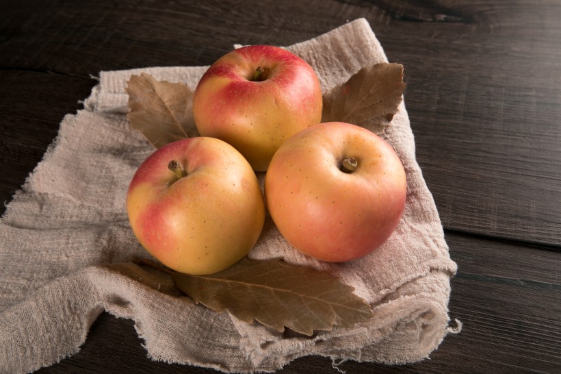 脆甜美味的苹果图片(12张)