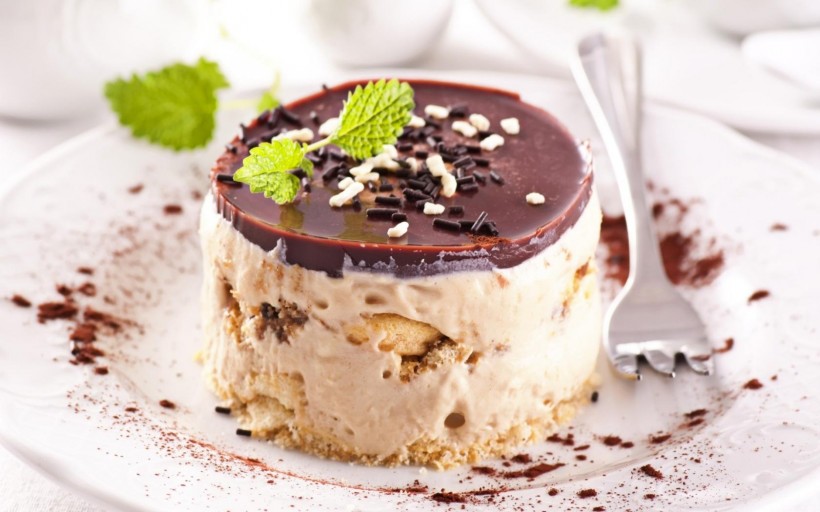 巧克力蛋糕甜点图片(8张)