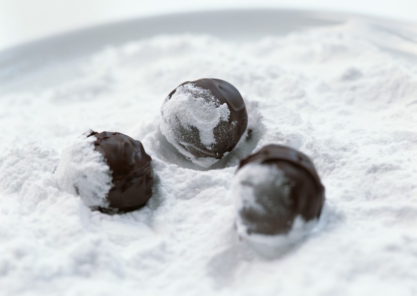 小巧又美味的巧克力球图片(15张)