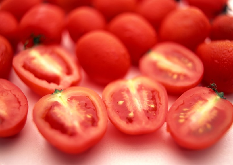 鲜美西红柿图片(16张)