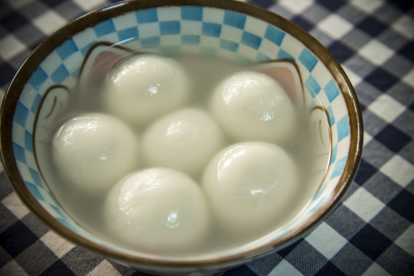 白色汤圆图片(23张)
