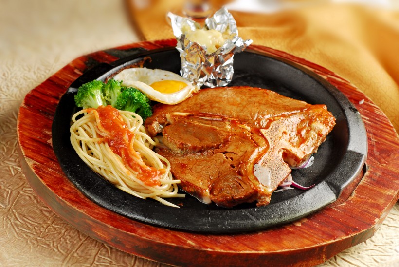 美味好吃的铁板鸡排套餐图片(9张)
