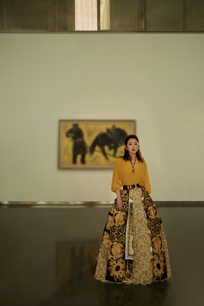 秦海璐最新封面大片写真图片