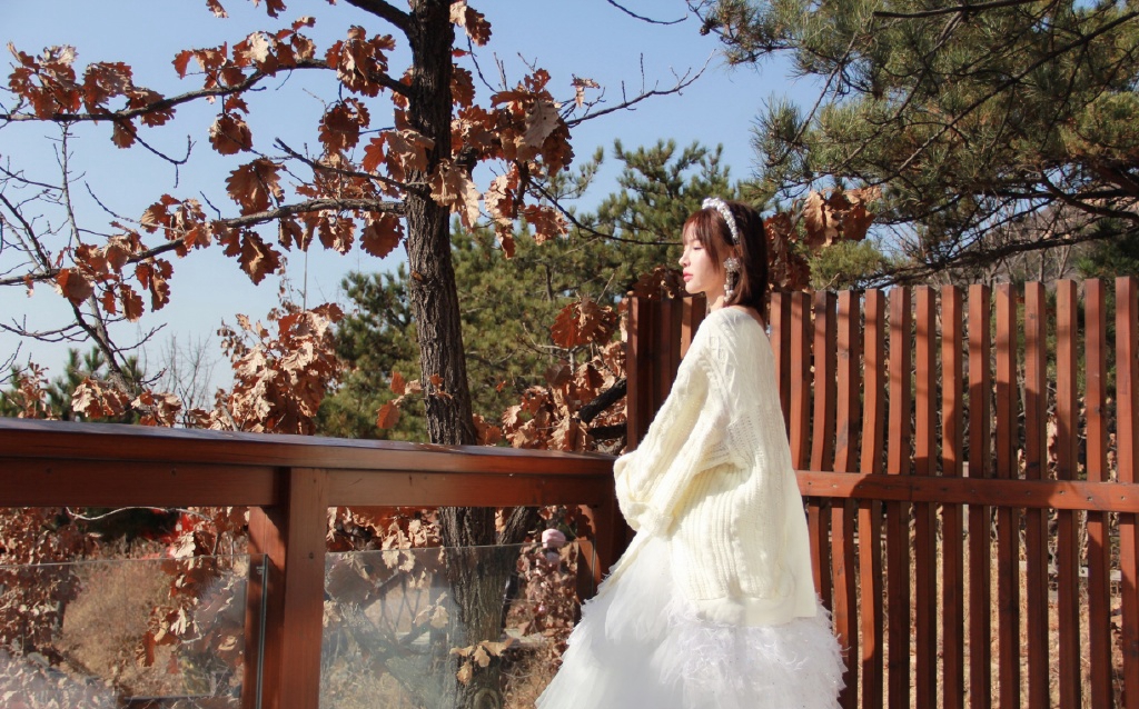 蕙心玥纯白唯美写真图片