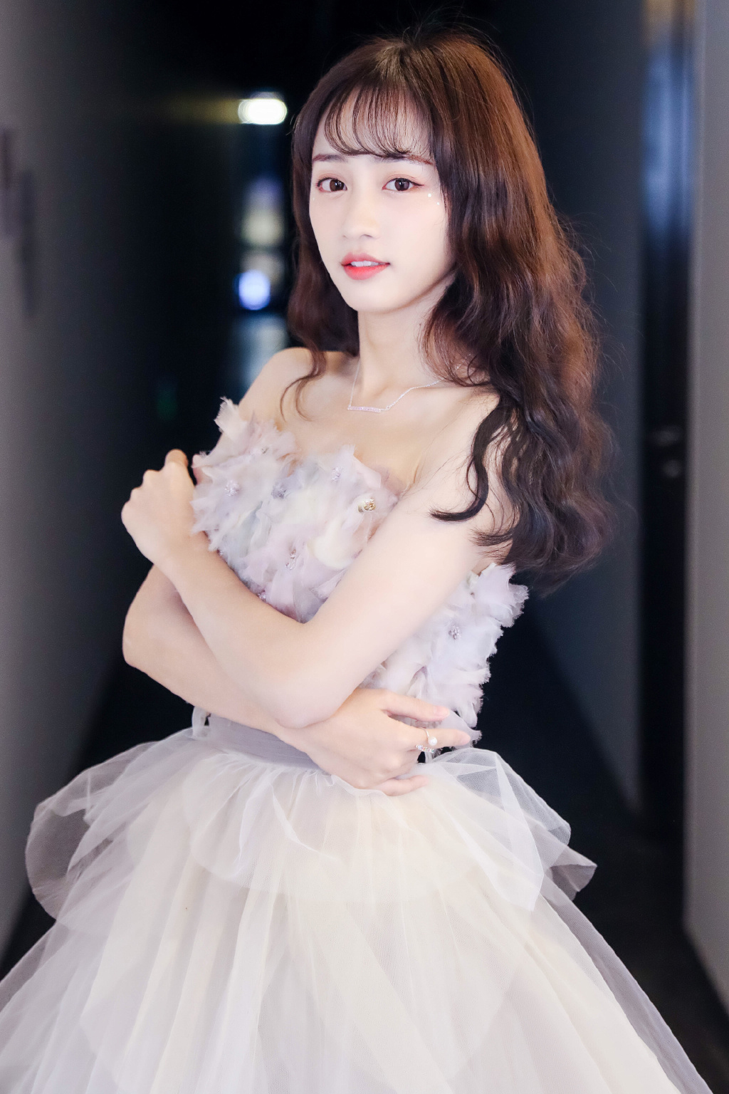 SNH48黄婷婷性感朦胧活动写真图片