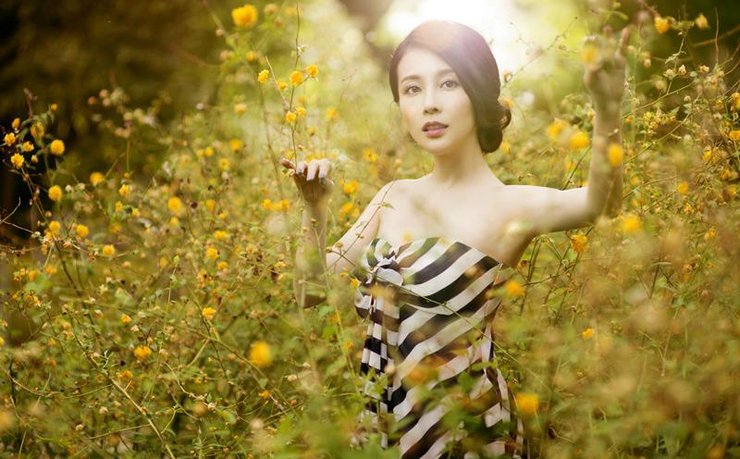 刘雨鑫夏至写真曝光 尽显清新靓丽气质