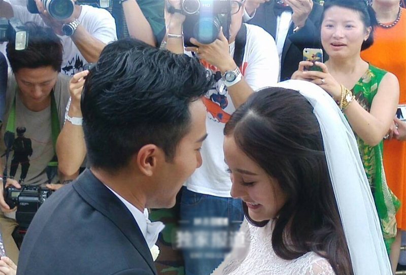 杨幂刘恺威未曝光私密婚纱照外流