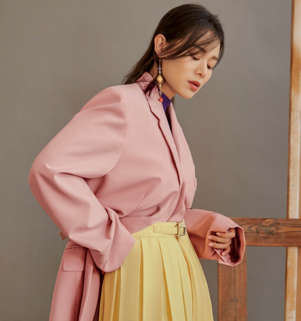 胡杏儿优家画报杂志写真图片