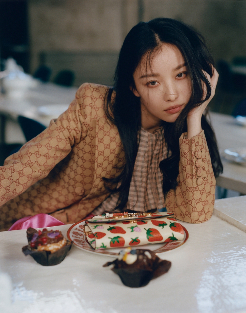 倪妮性感时尚写真图片欣赏