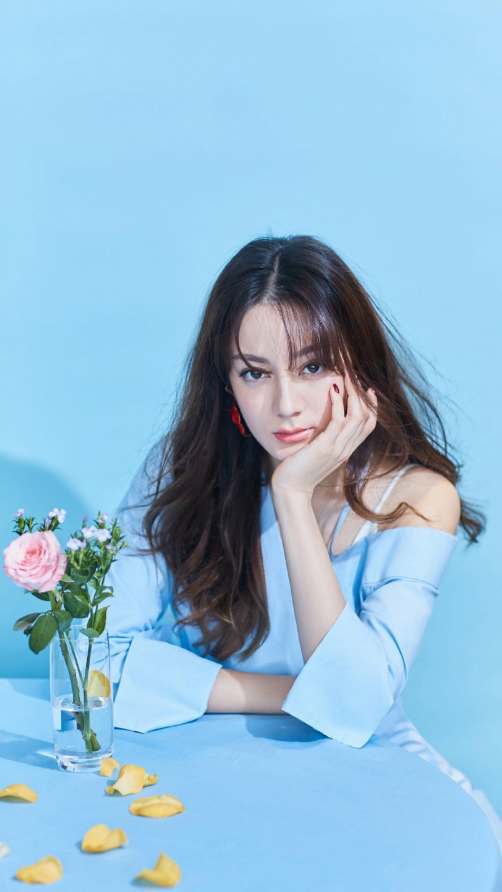 迪丽热巴仙气迷人写真手机壁纸