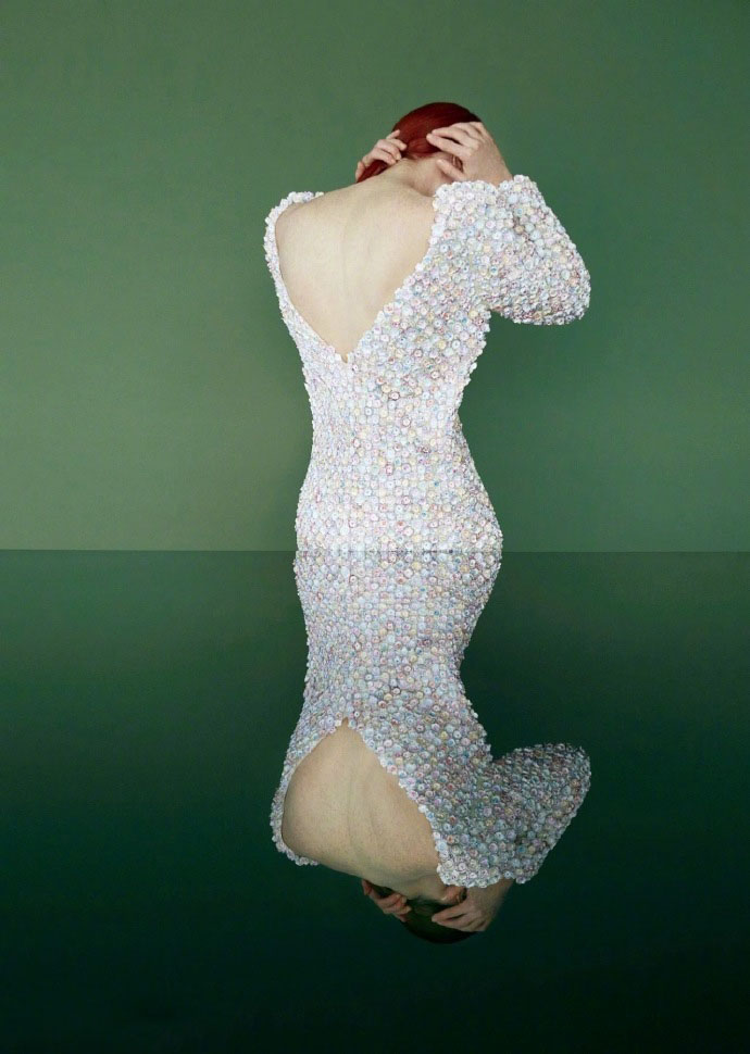 “影后”朱丽安·摩尔时尚封面大片写真图片
