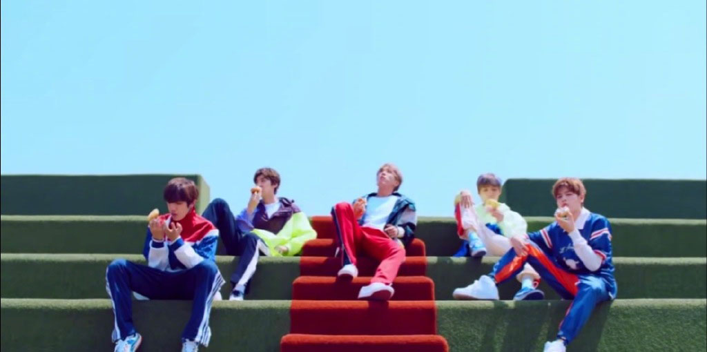 李汶翰《BOMBA》mv帅气图片