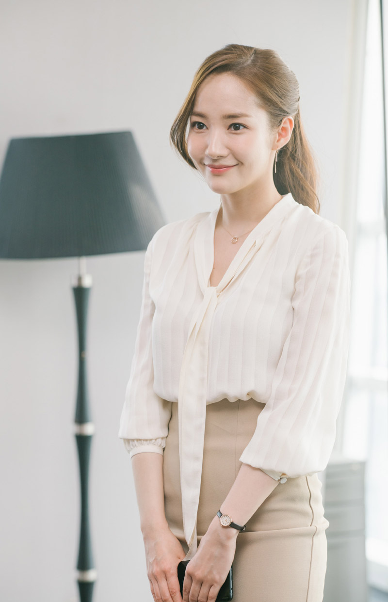 朴敏英《金秘书为何那样》剧照图片