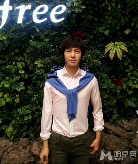 大S刘亦菲 盘点那些和明星差很大的真人蜡像