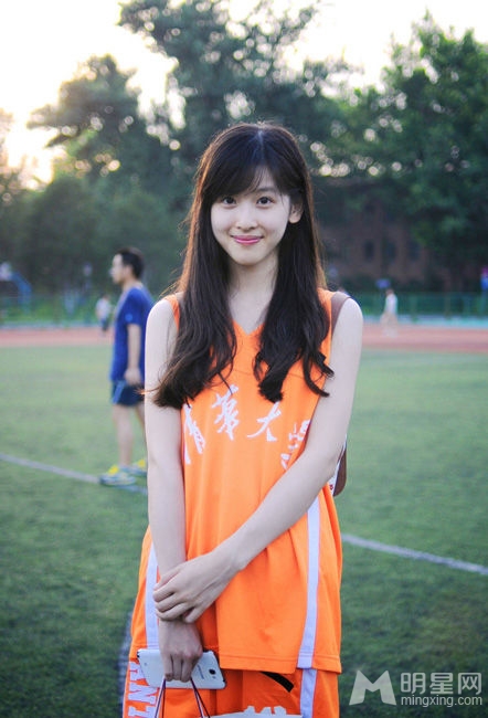图解奶茶妹妹章天泽情史 纯情一秒变欲女