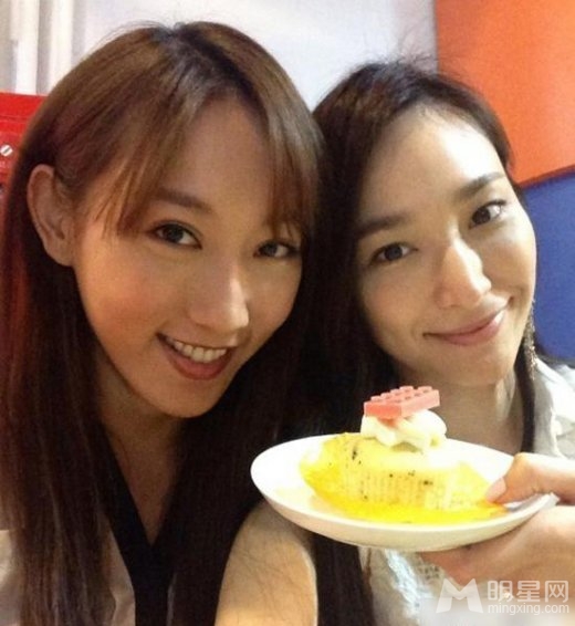 当红女星微博私照大搜刮 女神真实素颜大揭秘