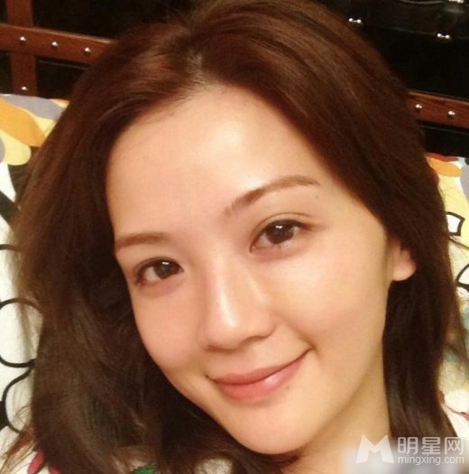 当红女星微博私照大搜刮 女神真实素颜大揭秘