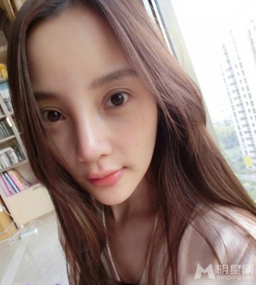 当红女星微博私照大搜刮 女神真实素颜大揭秘