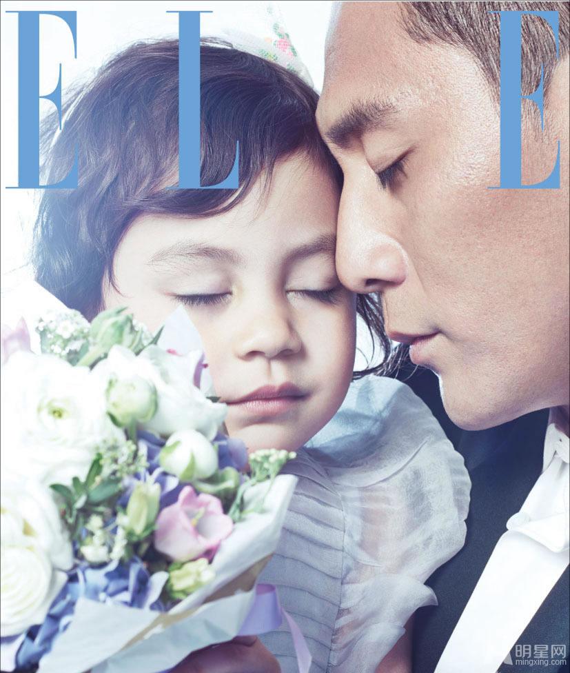 刘烨携混血爱女登杂志封面 父女搞怪吸睛