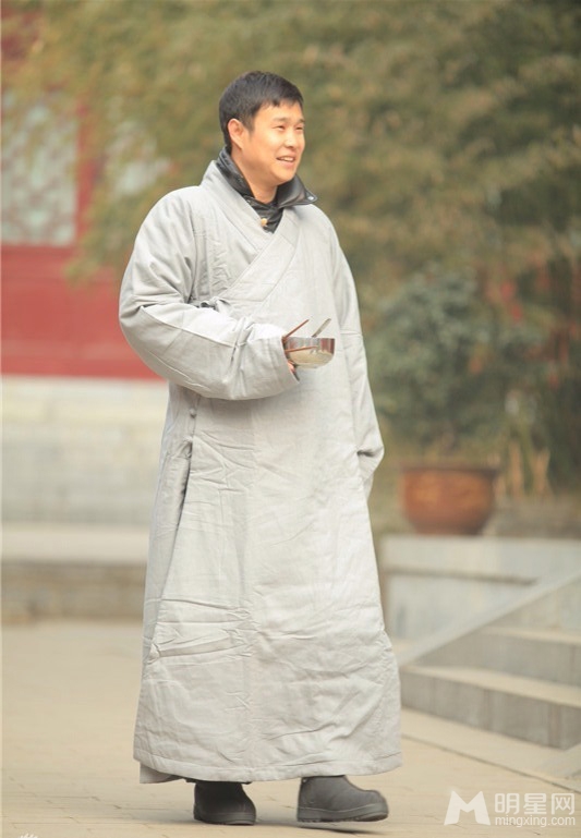 人生第一次曝新照 明星家庭少林寺习武