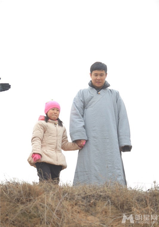 人生第一次曝新照 明星家庭少林寺习武