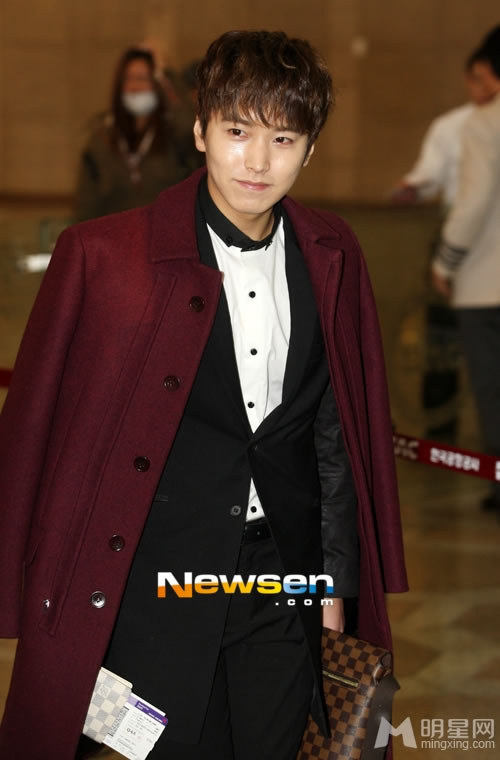 Super Junior李晟敏机场时尚