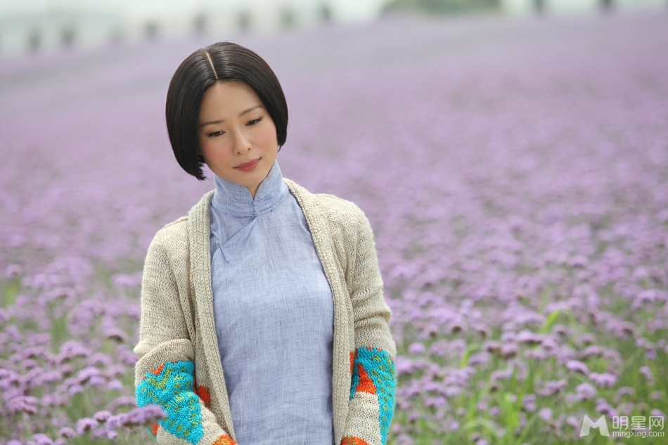 像火花像蝴蝶曝爱情版片花 唯美风格获赞