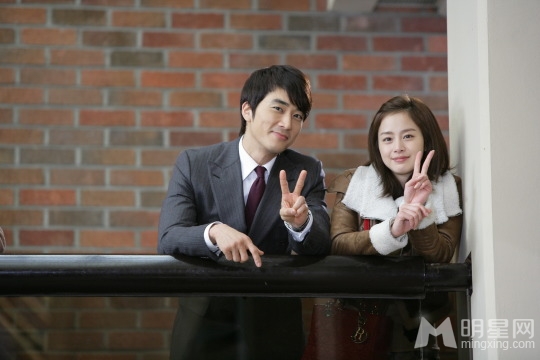 金秀贤全智贤 韩剧那些让人心动的情侣档