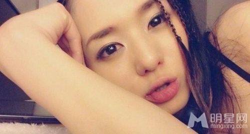 林熙蕾黄立行 盘点令人血脉膨胀的床上写真