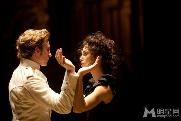 细数荧幕上的那些复古美女