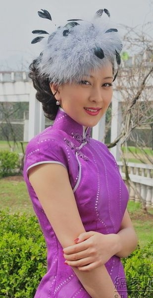 马苏电视剧旗袍照 展示女人古典魅力