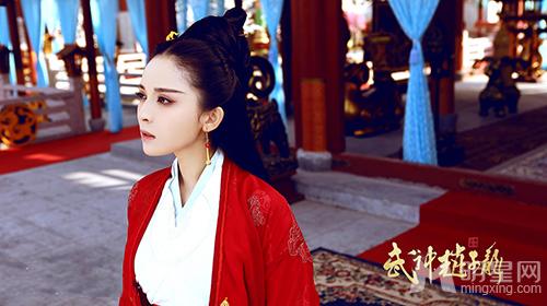 张翰女友古力娜扎出演《武神赵子龙》 美艳容颜饰演貂蝉